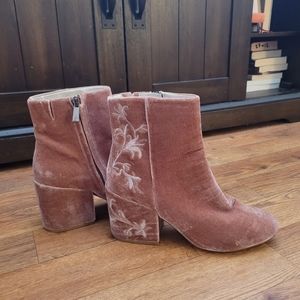 Kenneth Cole pink velvet ankle boots